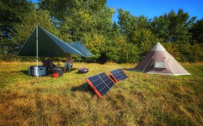 My new home camp, cooking prawns in Guinness and folding a tarp the easy way